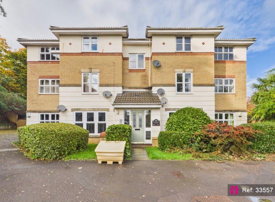 Property photo 1 of 8