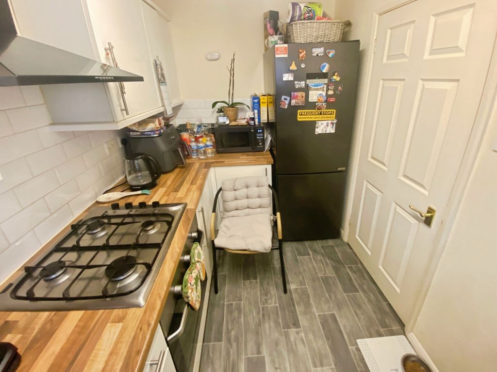 Property photo 3 of 14