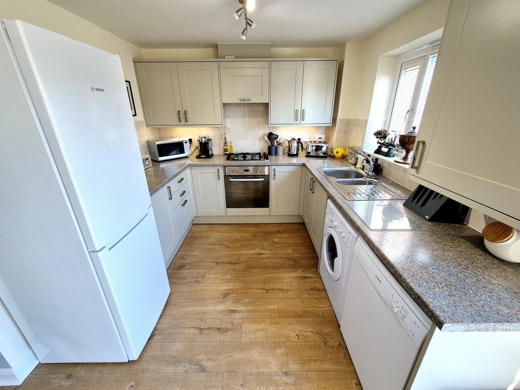 Property photo 3 of 13