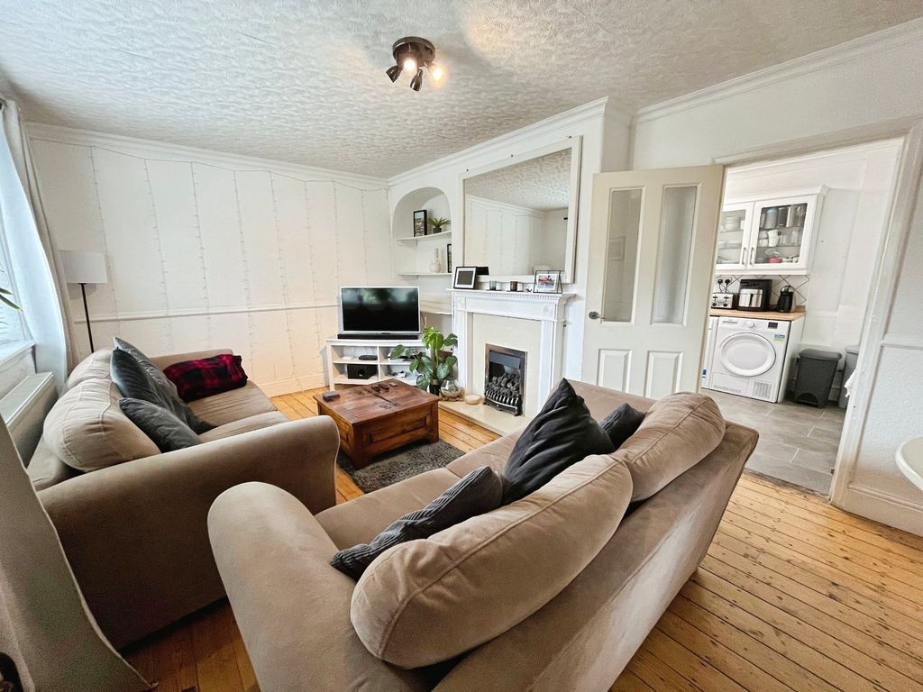 Property photo 2 of 15 Picture 2