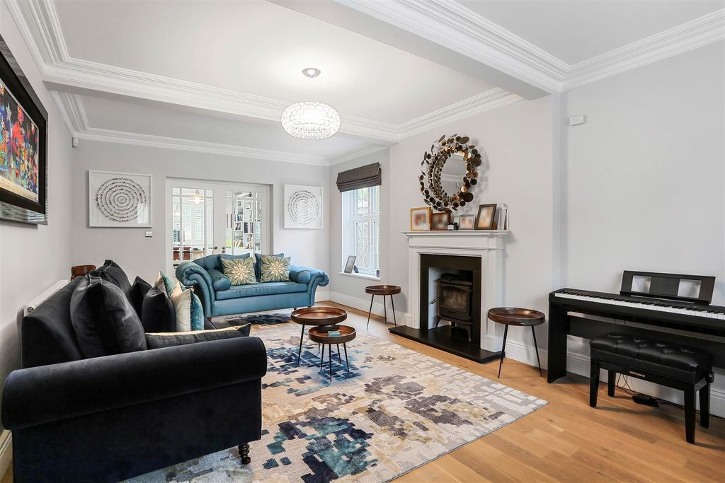 Property photo 2 of 46 1543468517 - 30.Jpg