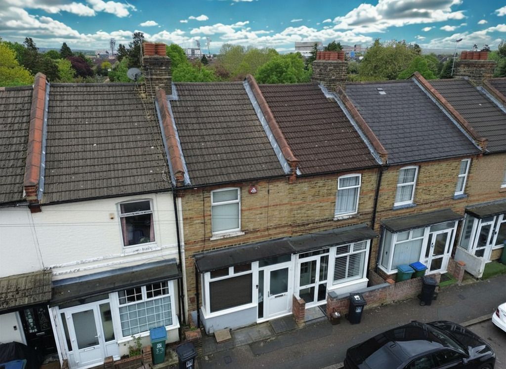 Property photo 1 of 14