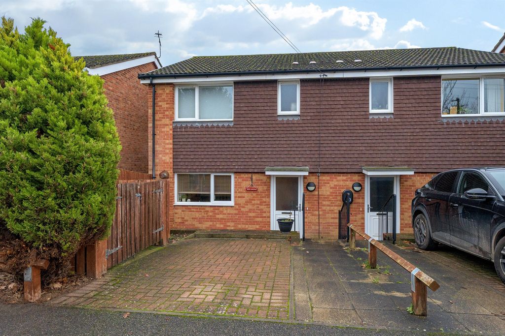 Property photo 1 of 13