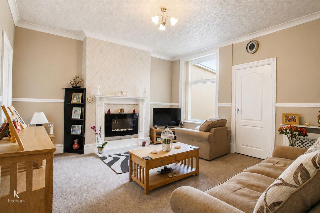Property photo 3 of 18 1.Jpg