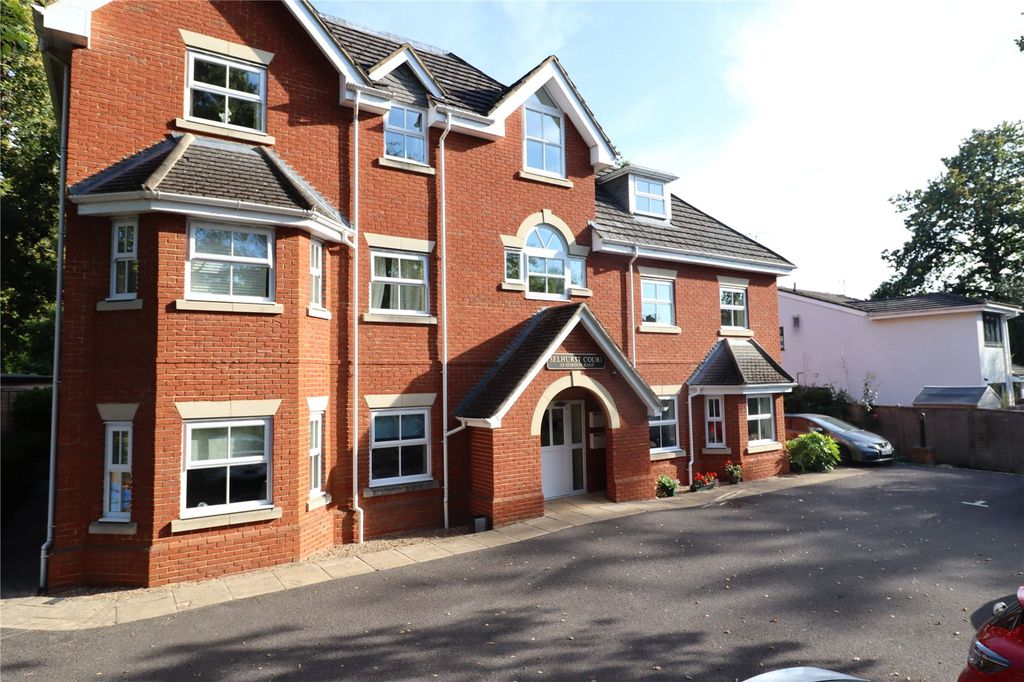 Property photo 1 of 10 Picture No. 27