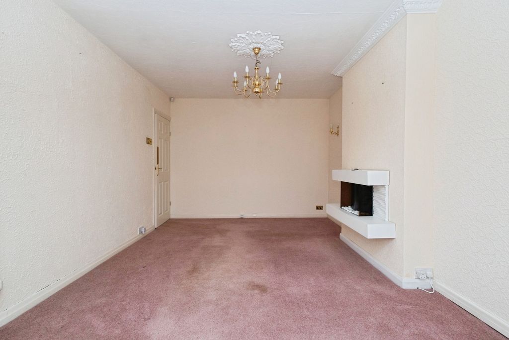 Property photo 2 of 15 Living Room