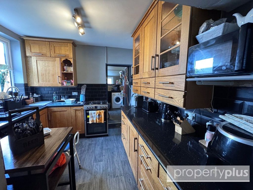Property photo 2 of 14 Picture No. 09