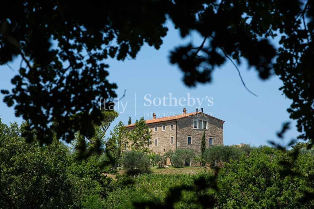 Property photo 3 of 40