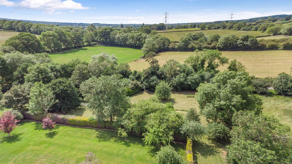 Additional image 46 of 5 bed detached house for saleHigh Street South, Tiffield, Towcester Northamptonshire NN12