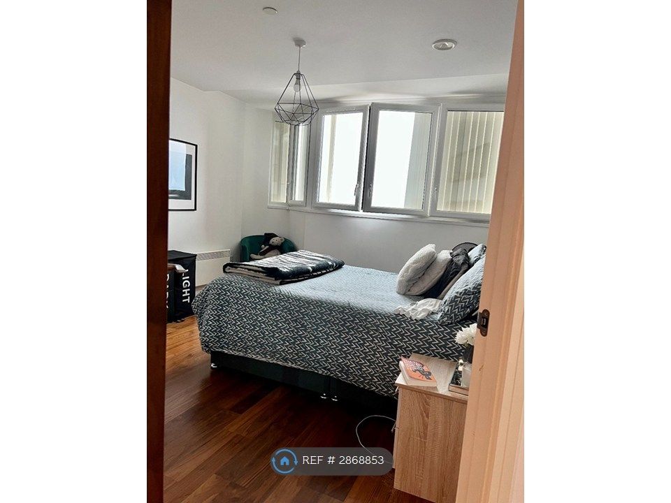 Property photo 3 of 20 Main Double Bedroom