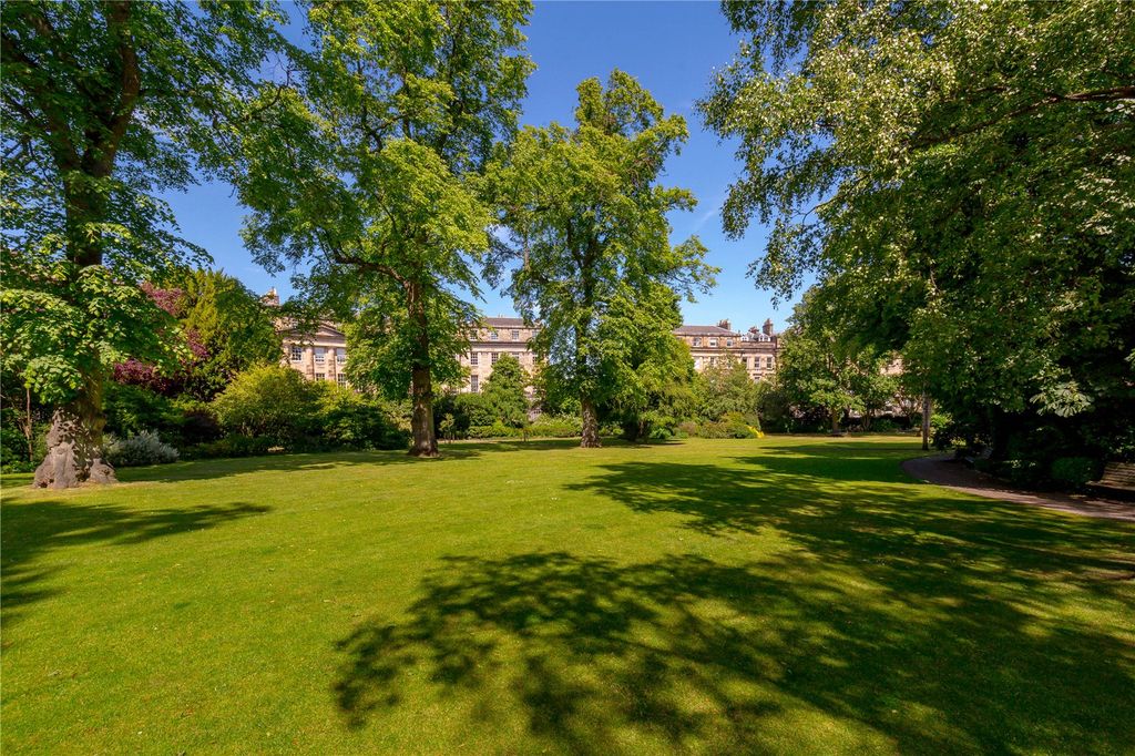 Additional image 20 of 2 bed flat for saleMoray Place, New Town, Edinburgh EH3