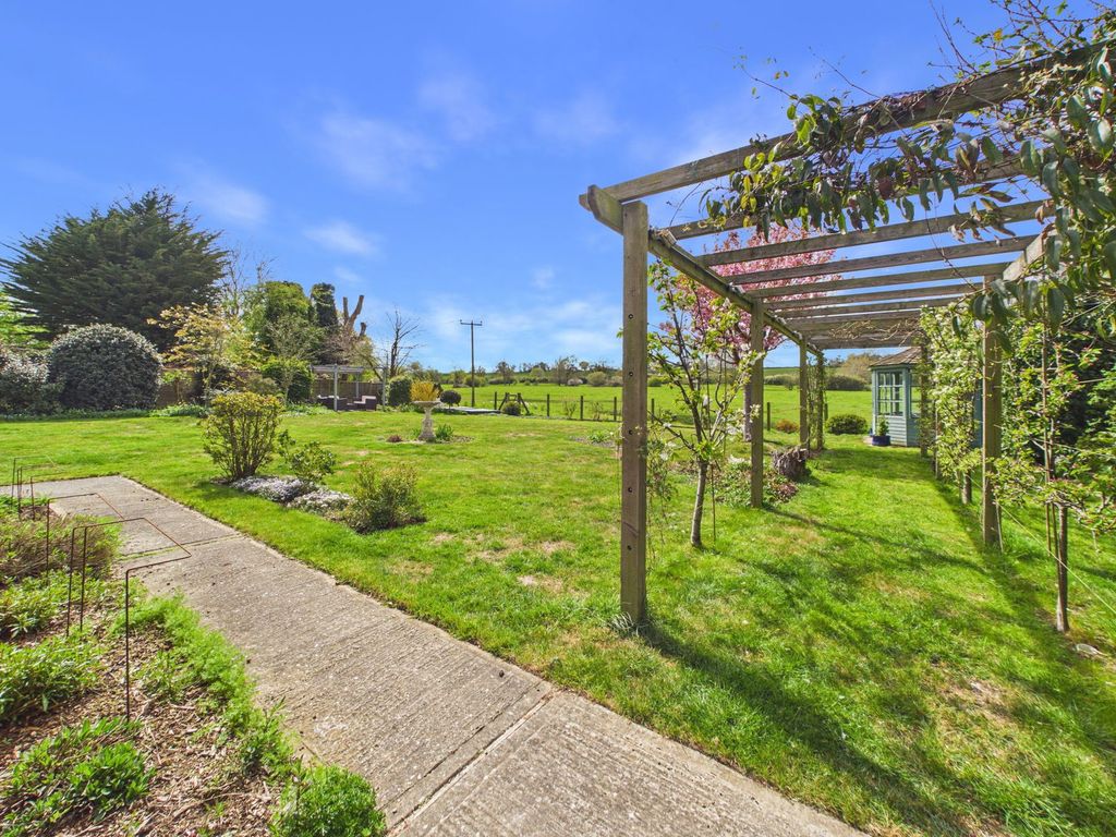 Property photo 3 of 22