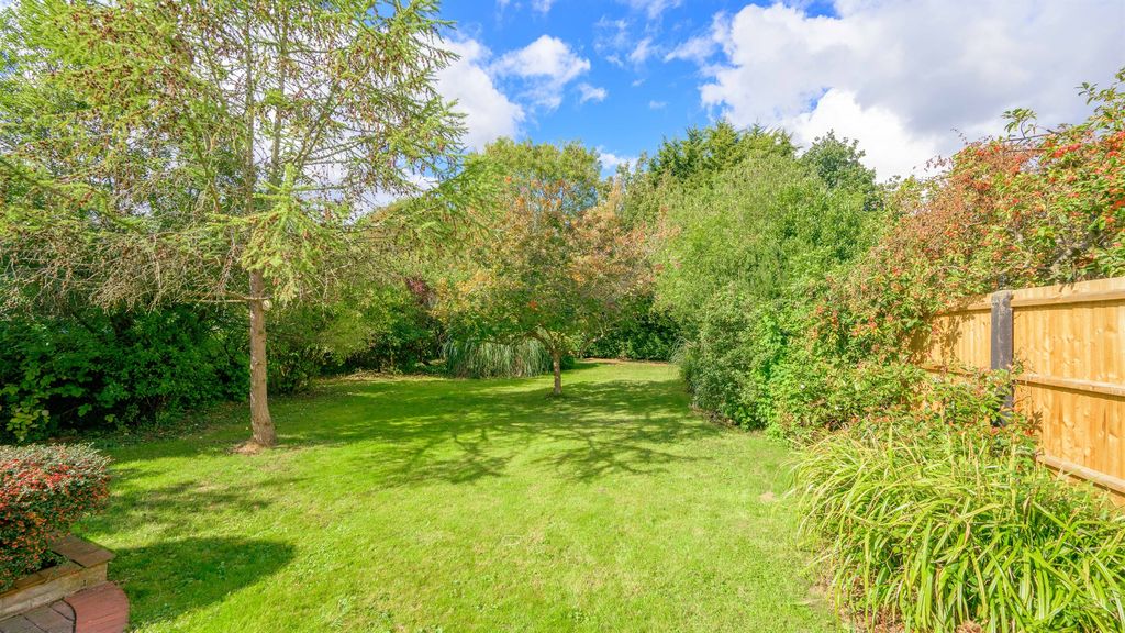 Property photo 3 of 22