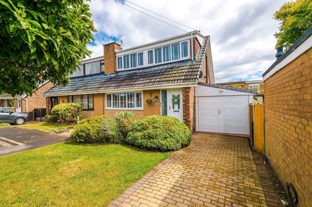Property photo 1 of 47