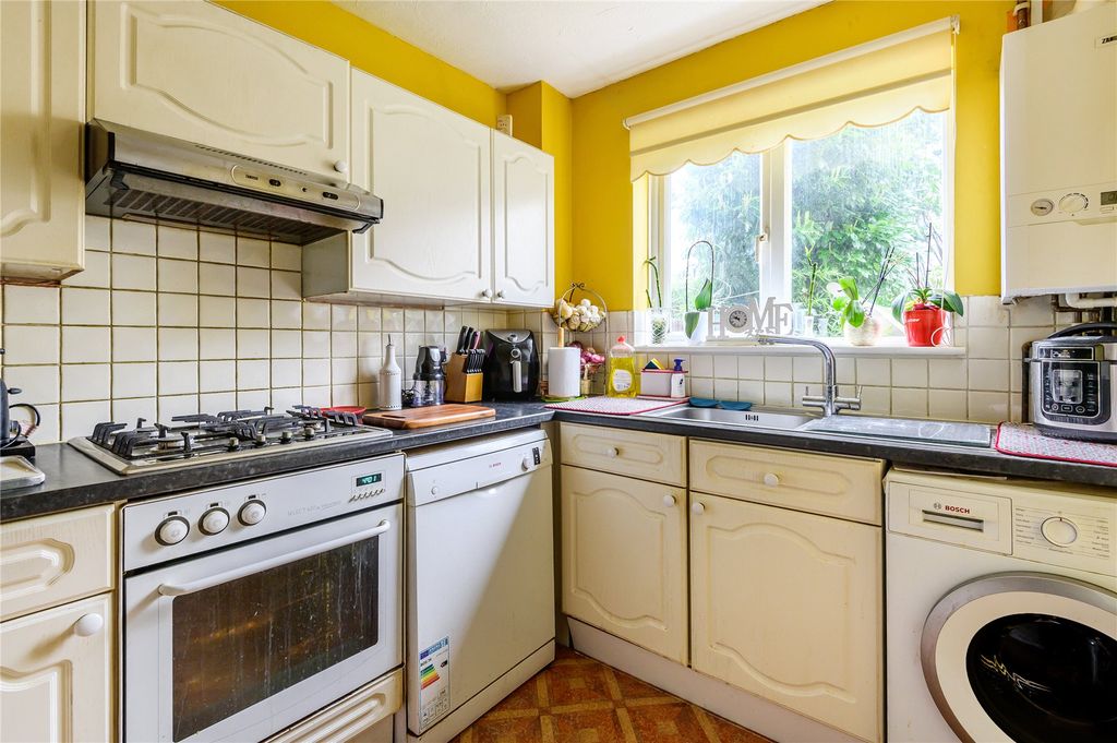 Property photo 2 of 18 Picture No. 06