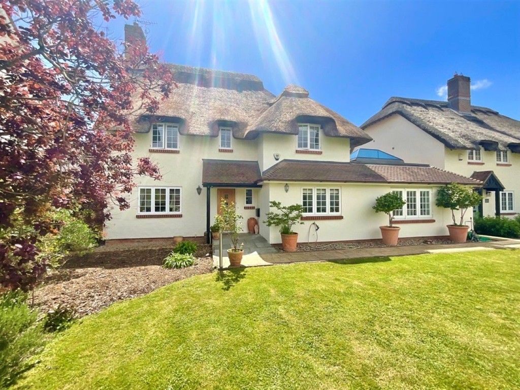 Property photo 1 of 20 Front