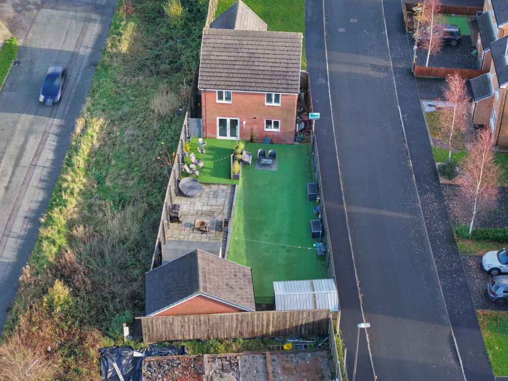 Property photo 3 of 27 Photo #3