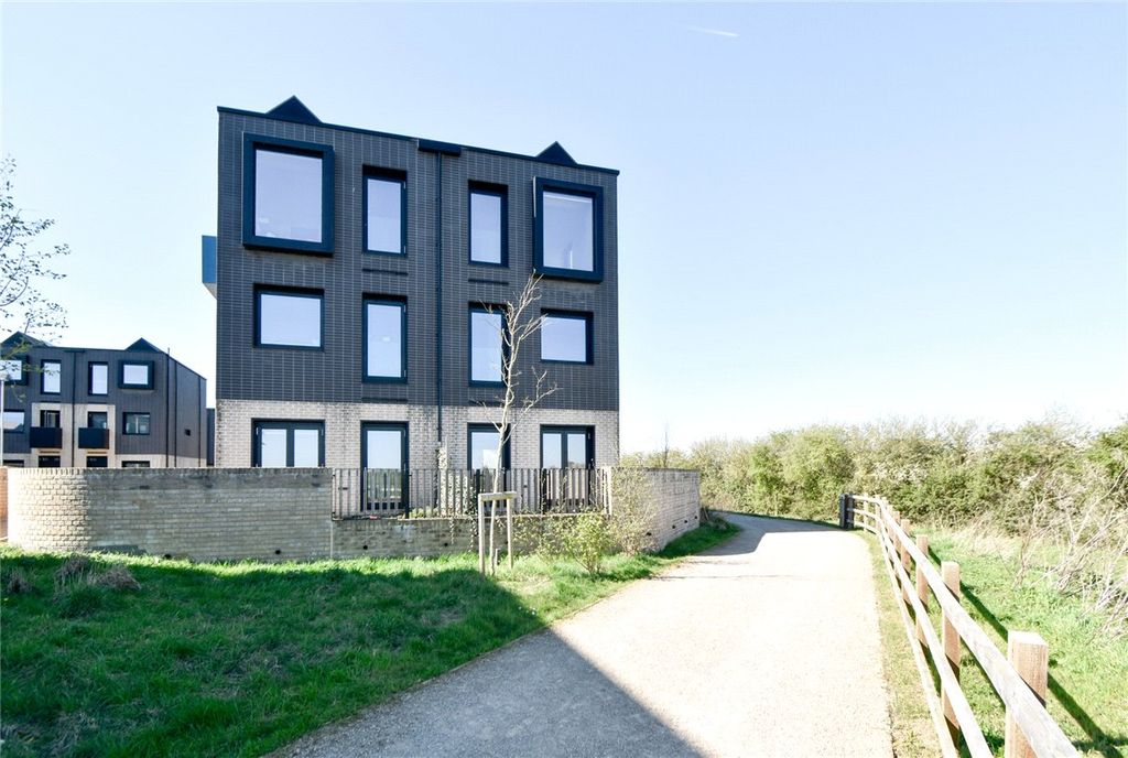 Property photo 1 of 18 Picture No. 40