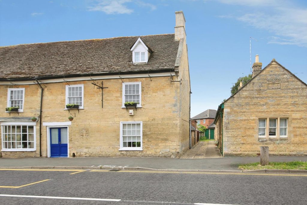 Property photo 1 of 21 Pbox-Img.Jpg
