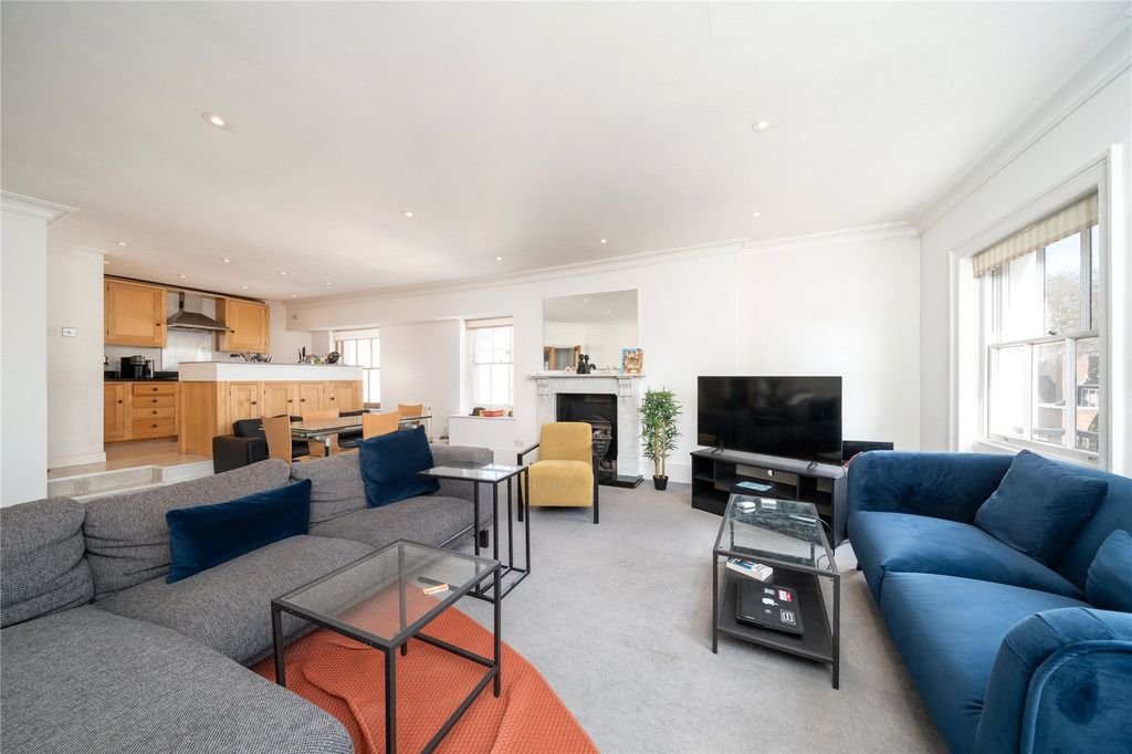 Property photo 1 of 9 Picture No. 29