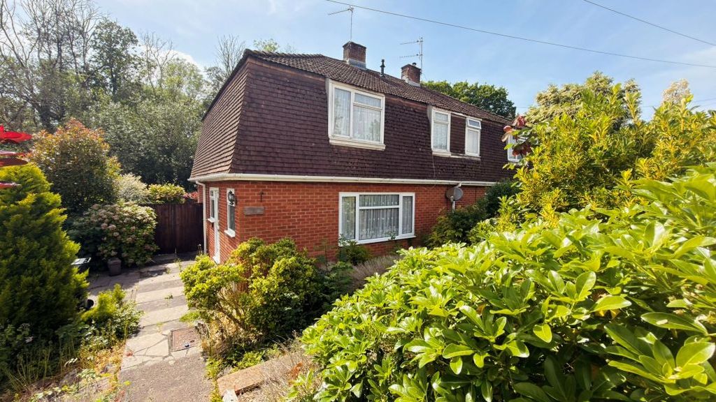 Property photo 1 of 2