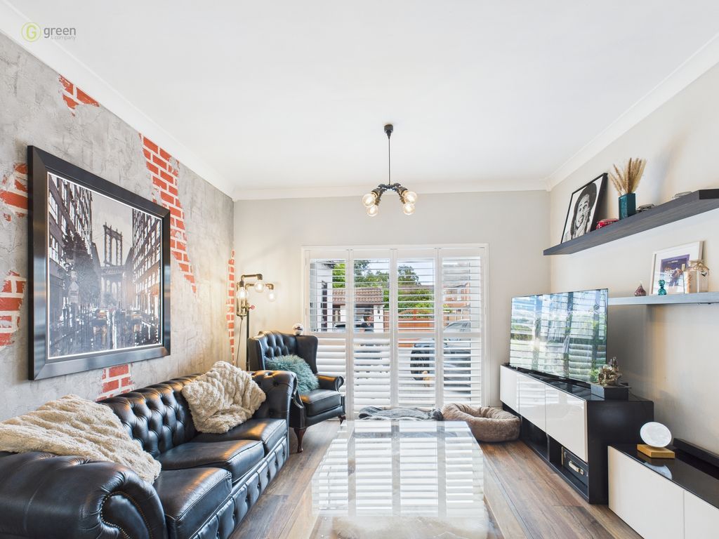 Property photo 3 of 73