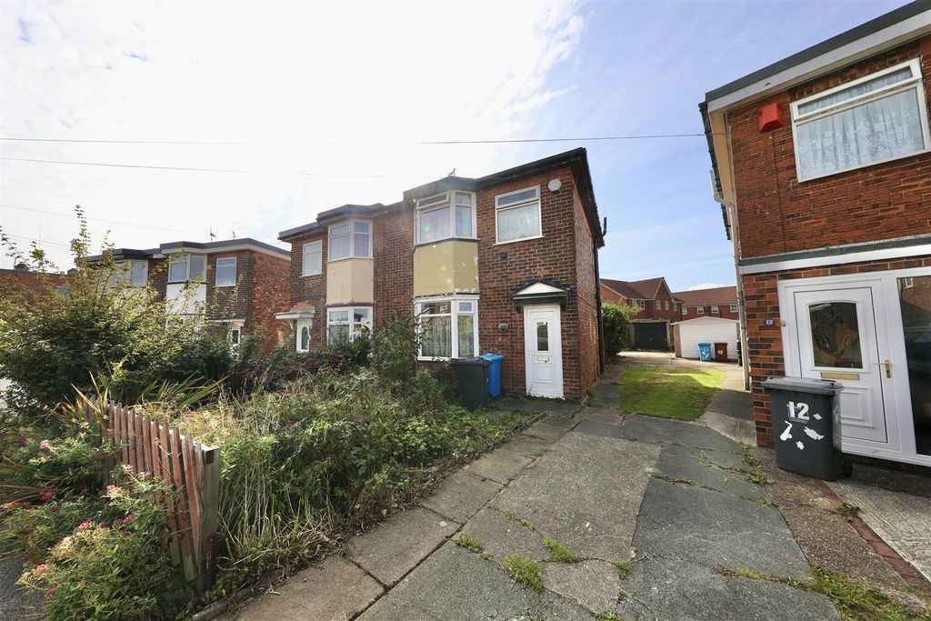 Property photo 1 of 13 Front