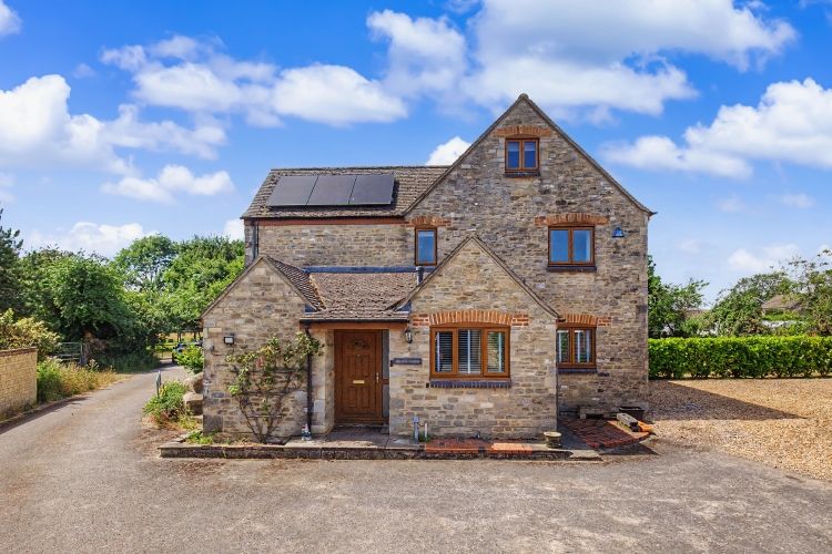Property photo 1 of 10 333051