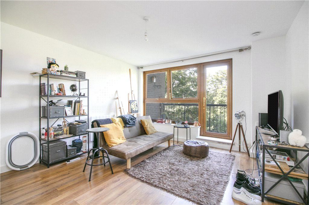 Property photo 2 of 11 Reception Room