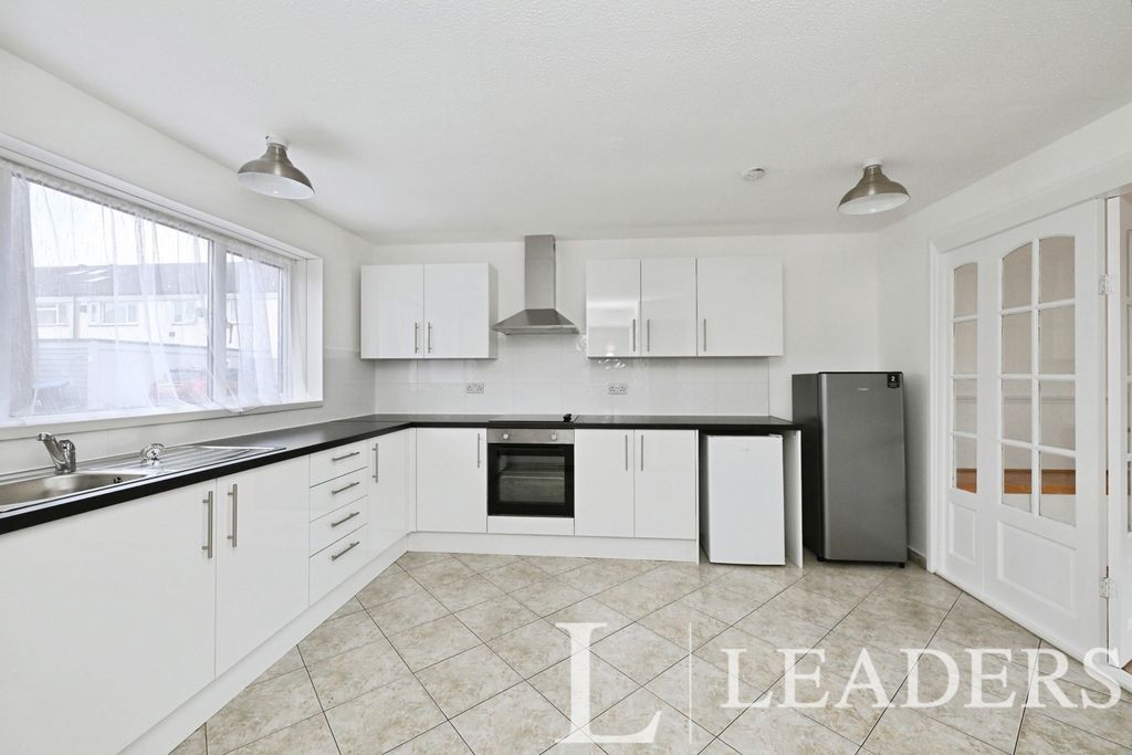 Property photo 2 of 25 Pbox-Img.Jpg