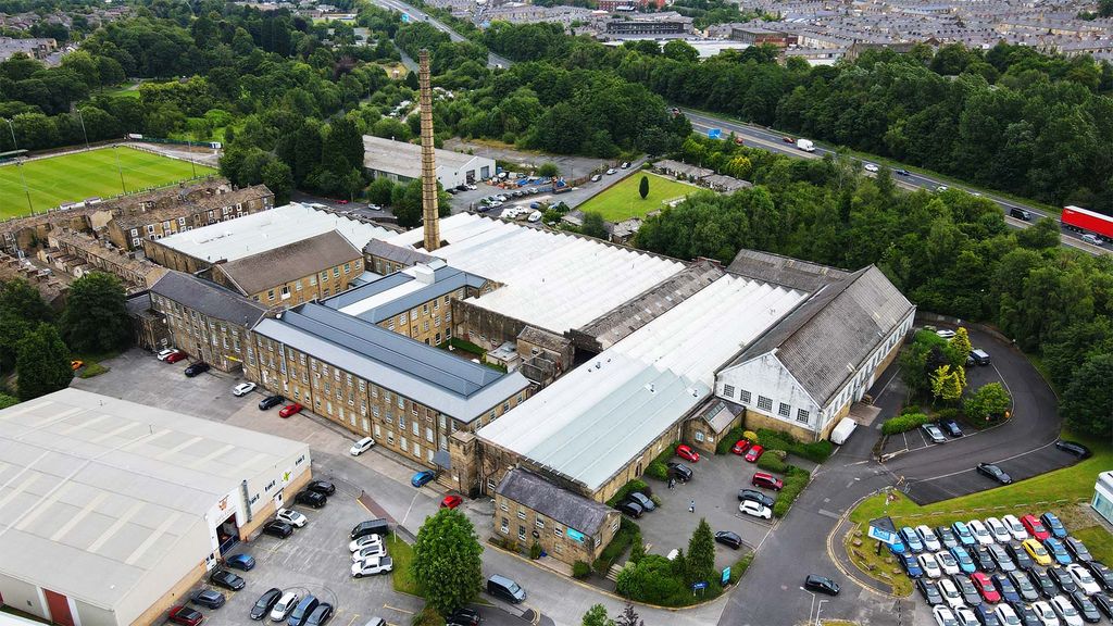 Property photo 1 of 8