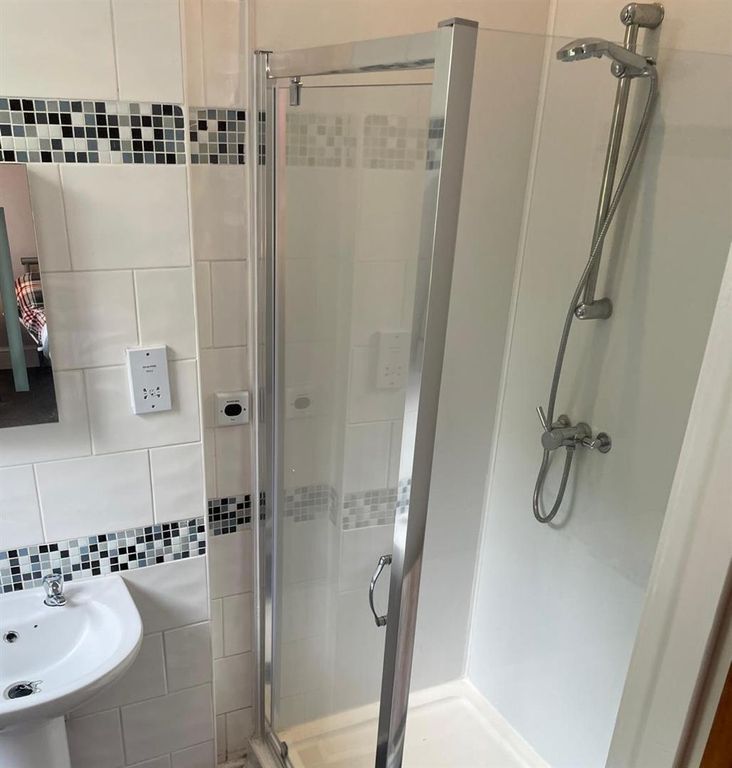 Property photo 3 of 6 Dqnrdyeciugvkkawe2Clkg.Jpg
