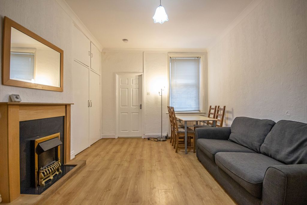 Property photo 1 of 13 1