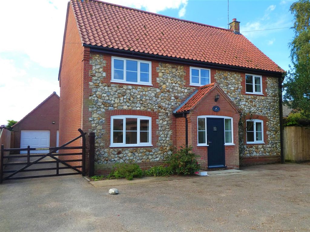 Property photo 1 of 36