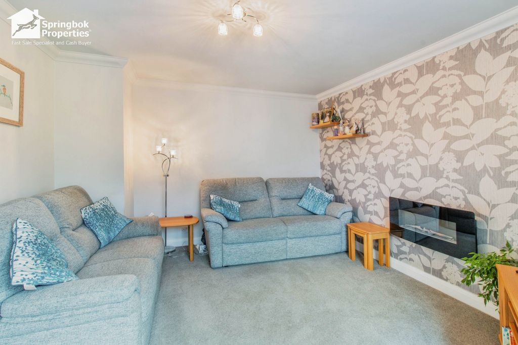 Property photo 2 of 13 Image 2