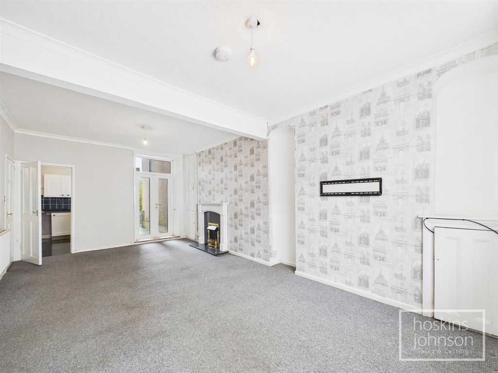 Property photo 2 of 17 Lounge/Diner