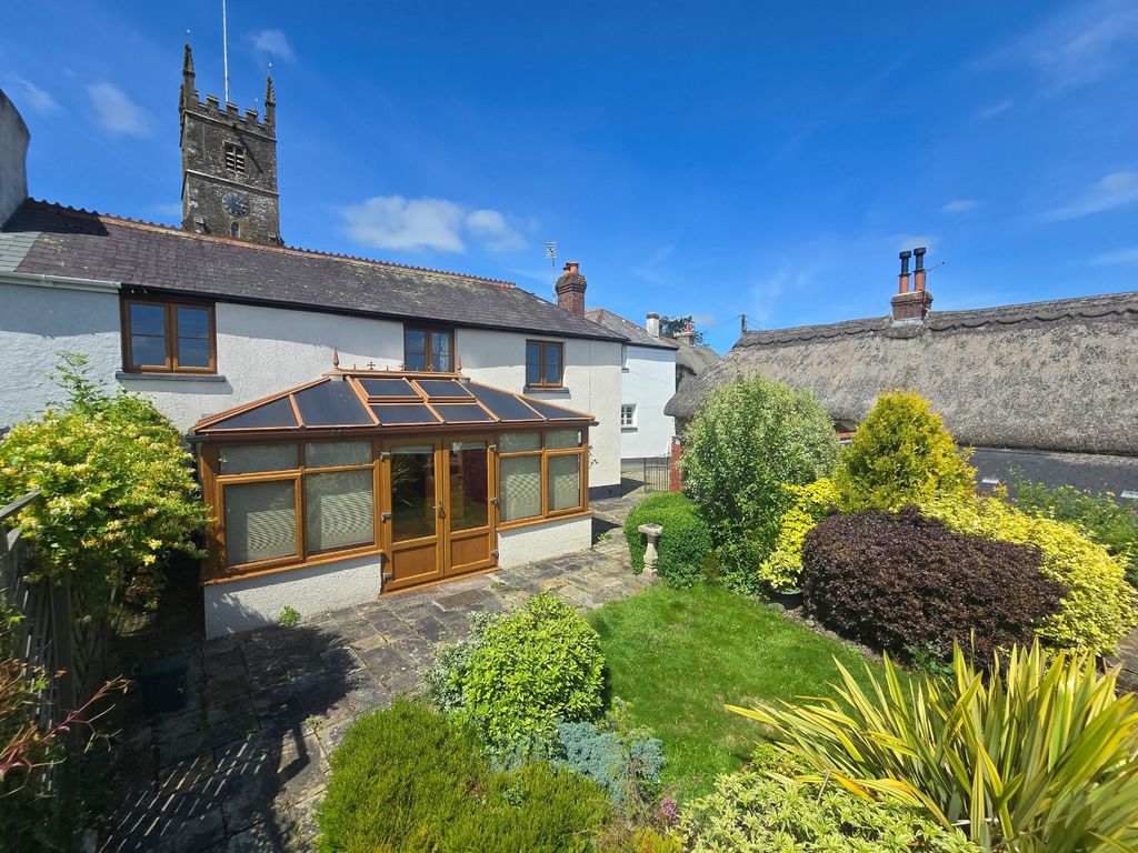 Property photo 1 of 18 5286662