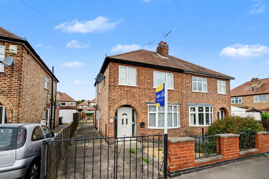 Property photo 1 of 24