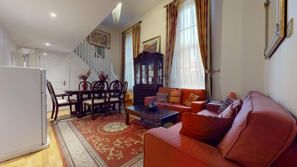 Property photo 1 of 28 Living Room