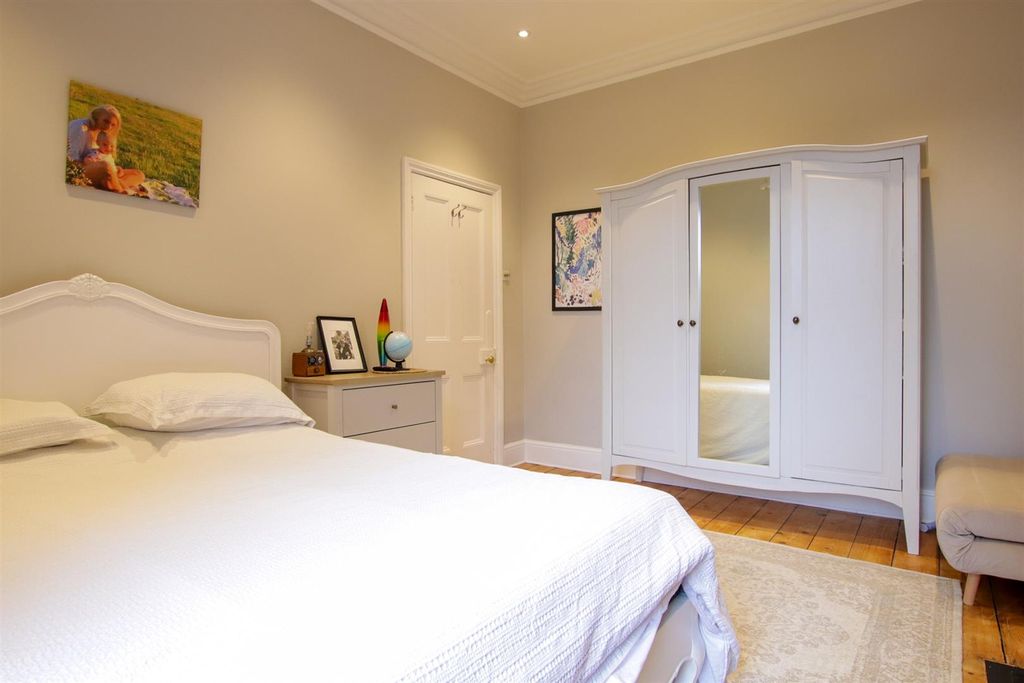 Additional image 19 of 5 bed terraced house for saleGarden Road, Knutsford WA16