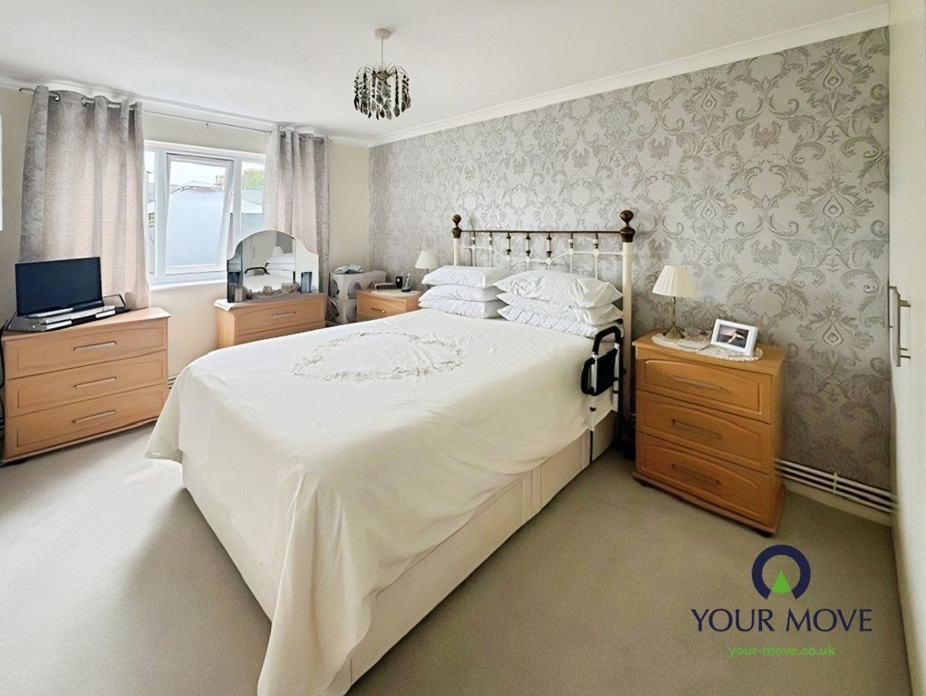 Property photo 2 of 10 Pbox-Img.Jpg