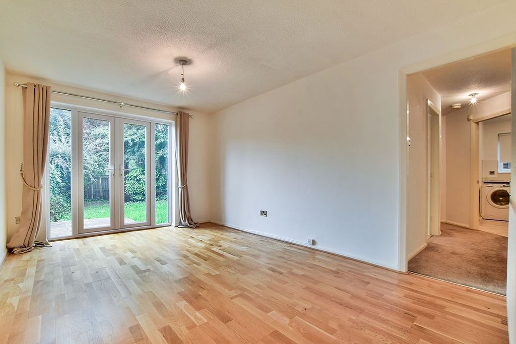 Property photo 3 of 9 Picture No. 04
