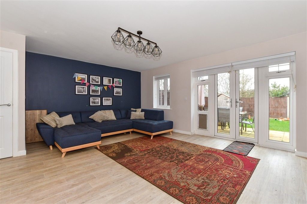 Property photo 3 of 11 Lounge/Dining Room