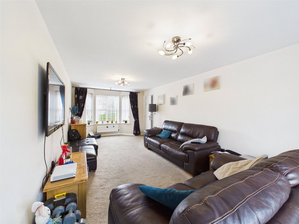 Property photo 2 of 19 Picture No. 03