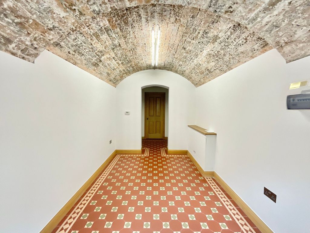 Additional image 13 of 2 bed flat for saleSidmouth Avenue, Newcastle ST5