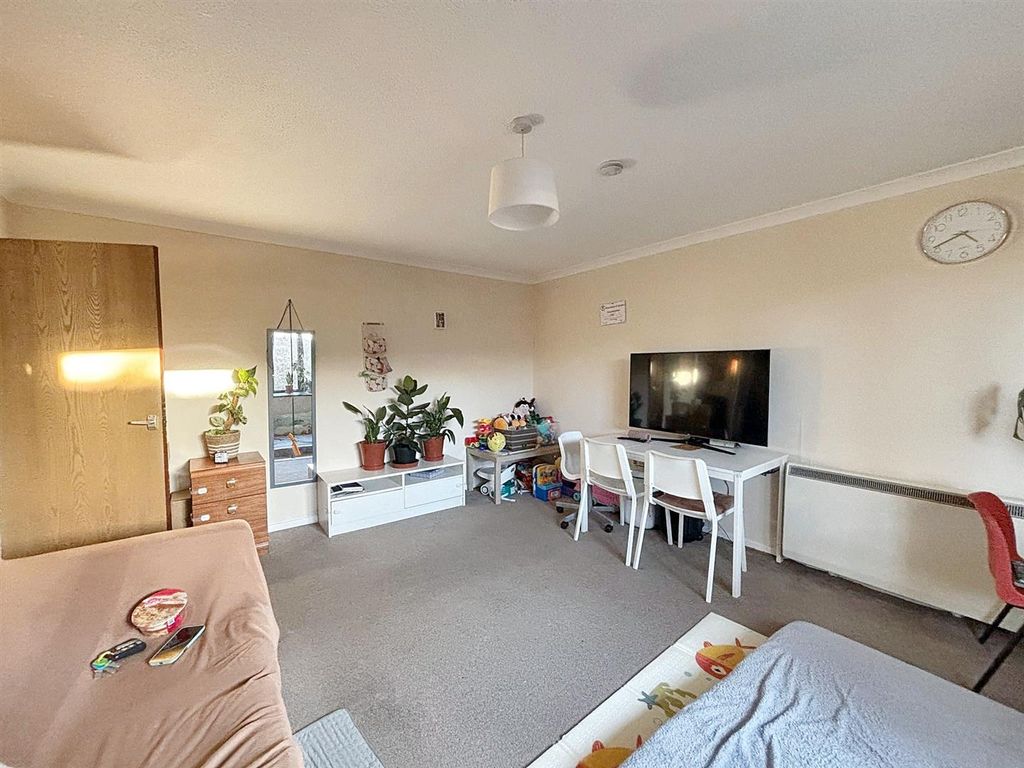 Property photo 3 of 6 Add0E7Bb9c7d4E68A6009E62d04Fe47c.Jpg