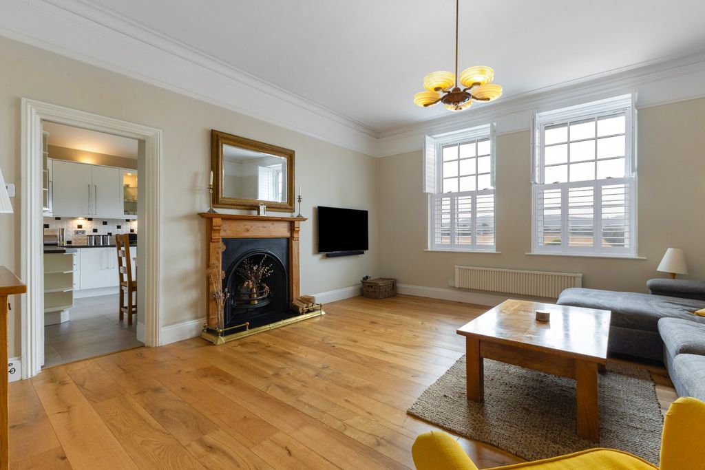 Additional image 4 of 2 bed flat for saleBurton Park Road, Petworth, West Sussex GU28