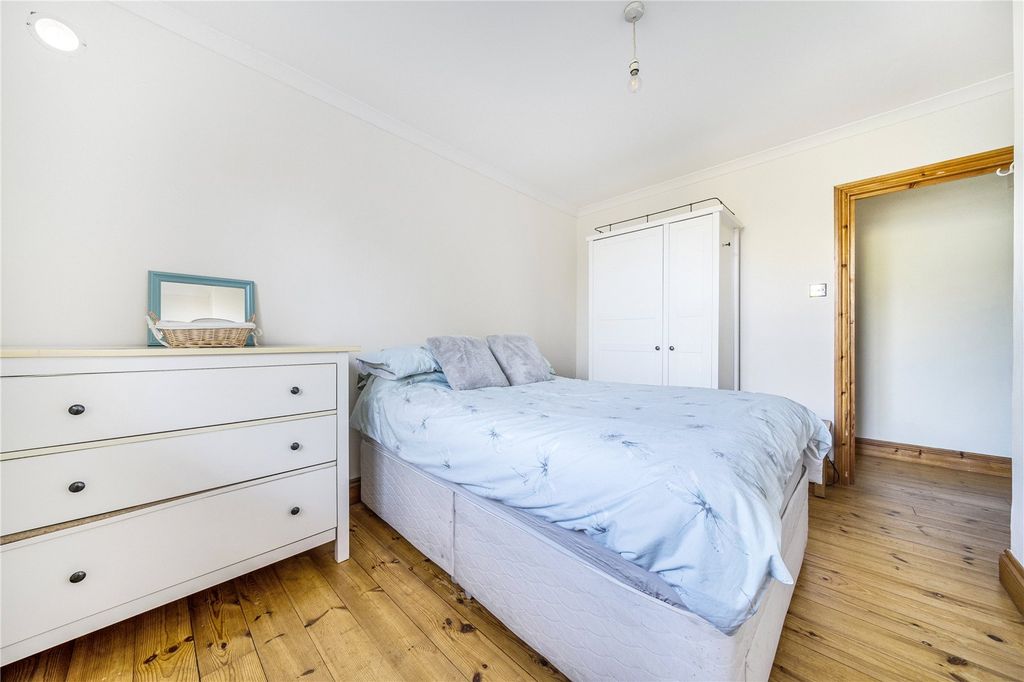 Property photo 2 of 19 Bedroom One