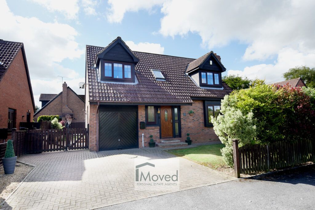 Property photo 1 of 27