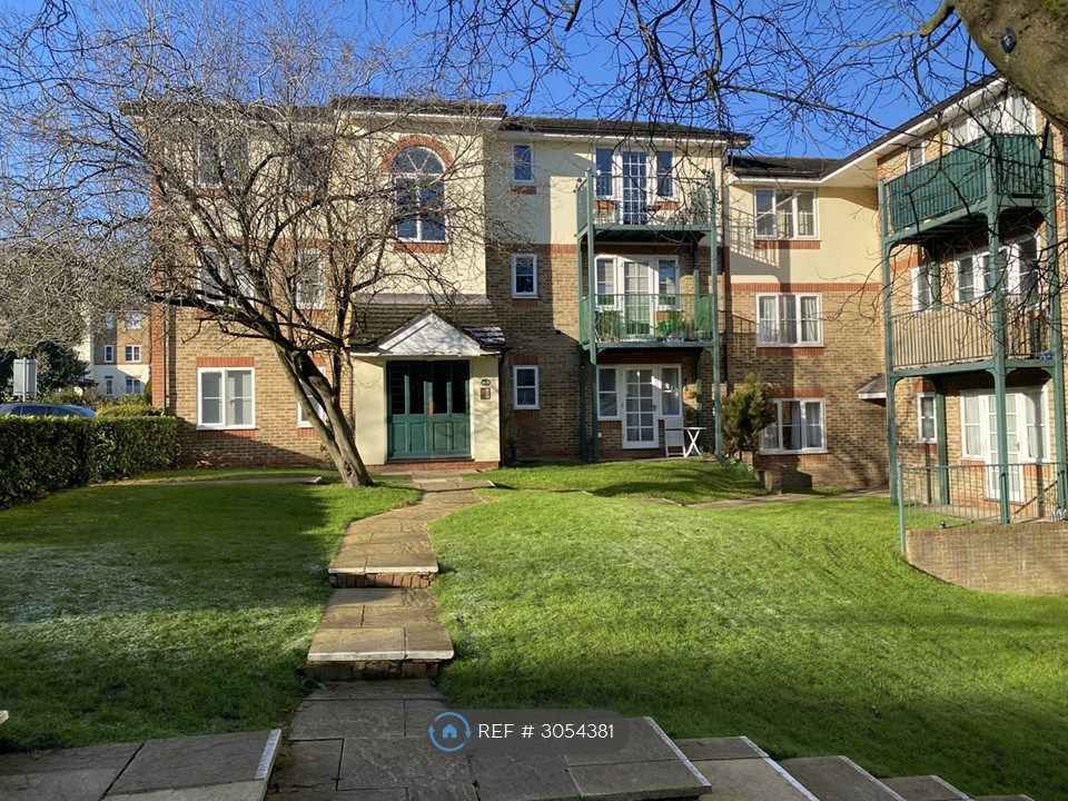 Property photo 1 of 21